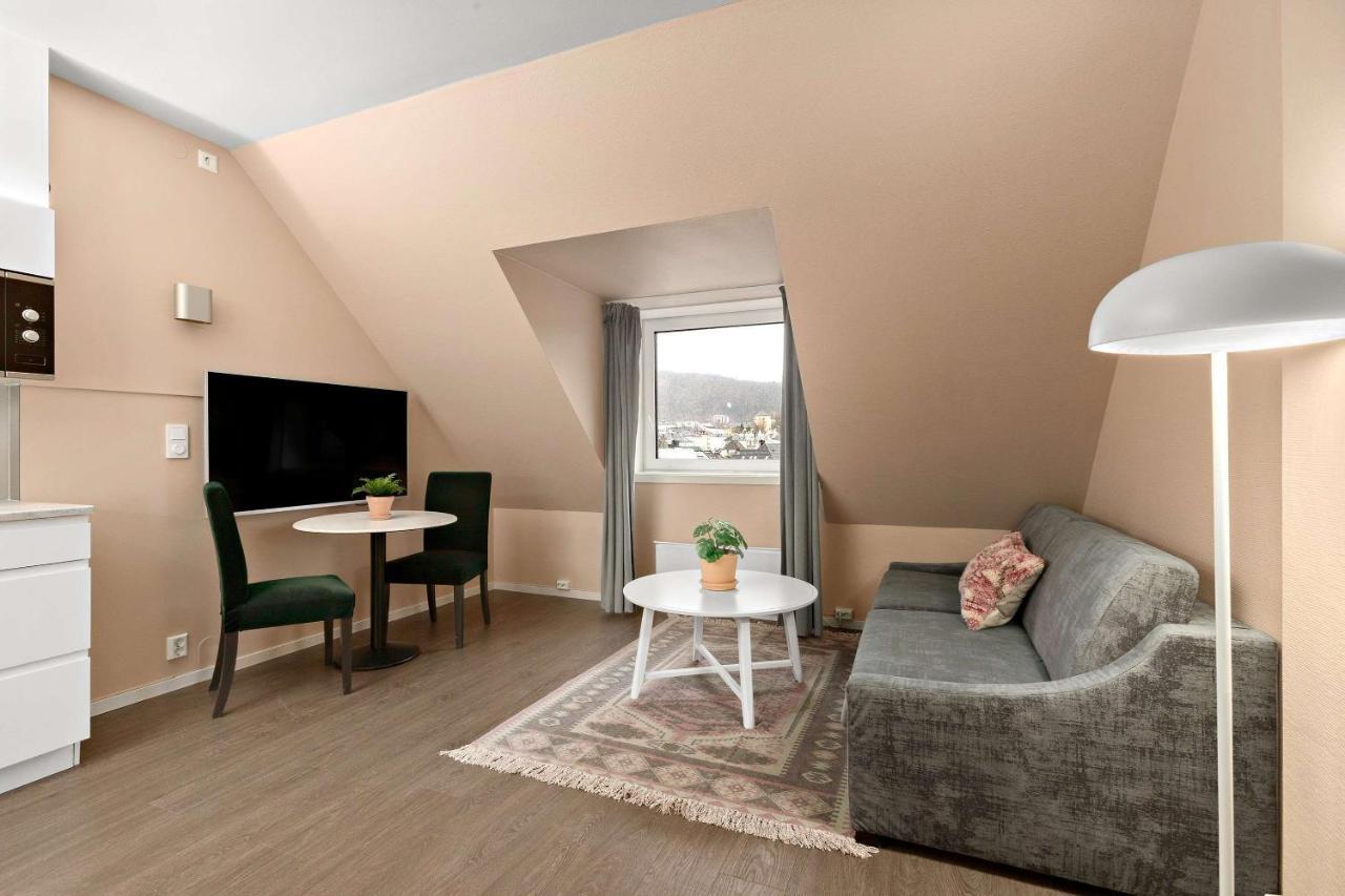 One-Bedroom Apartment with Sofa Bed - Non-Smoking